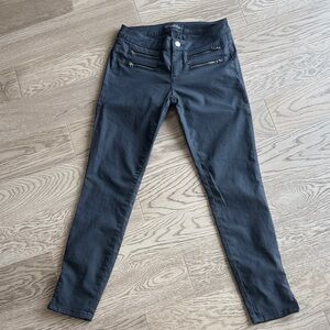 GUESS Women’s Charcoal Grey Skinny Pants -US 27